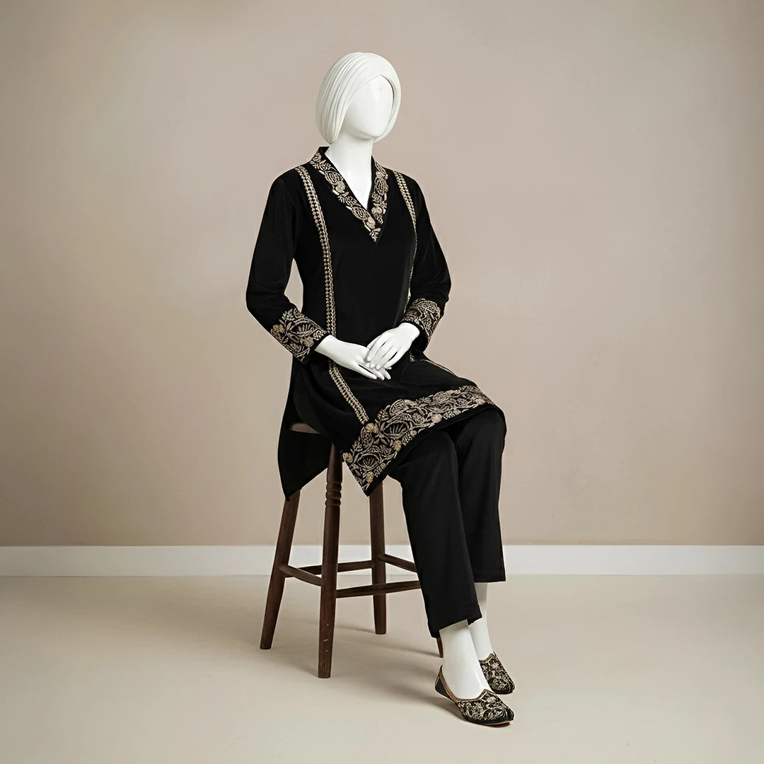 Black – Luxury Velvet Winter Co-Ord Set